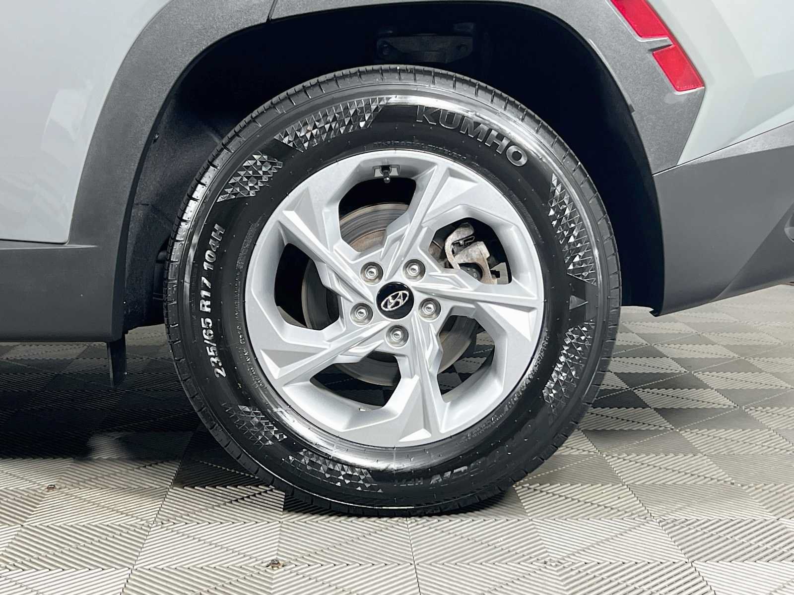 Certified 2024 Hyundai Tucson SEL AWD/4WD image 31