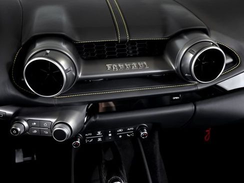 Certified 2022 Ferrari 812 GTS RWD image 43