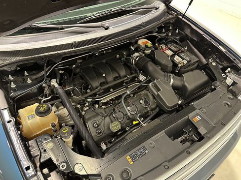 Used 2016 Ford Flex SEL image 3