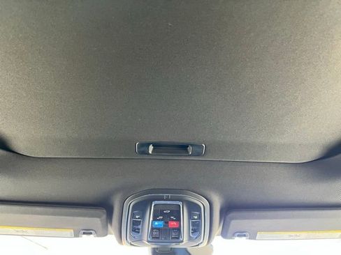 New 2025 Jeep Grand Cherokee L Altitude image 26