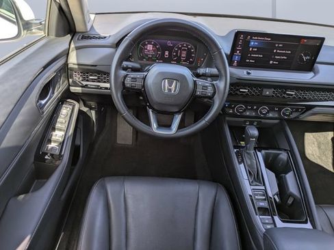 Used 2023 Honda Accord Touring image 15