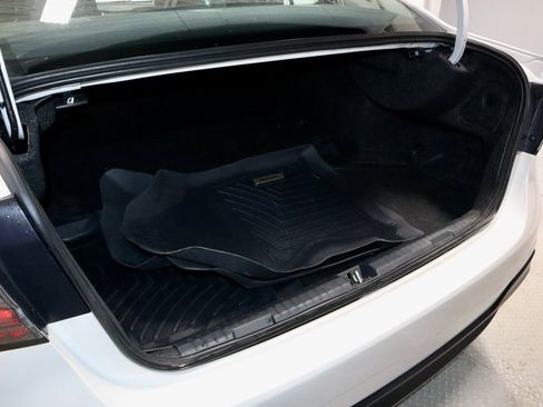 Used 2023 Subaru Legacy Premium image 14