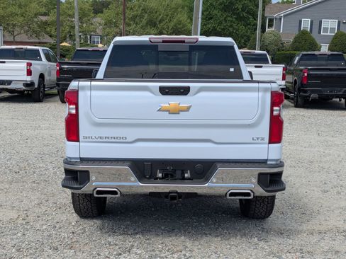 New 2026 Chevrolet Silverado 1500 LTZ w/ LTZ Premium Package AWD/4WD image 8