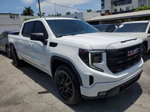 Used 2023 GMC Sierra 1500 Elevation AWD/4WD image 2
