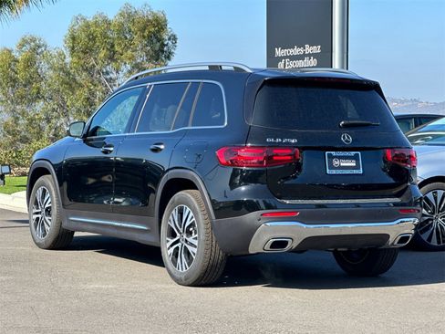 New 2026 Mercedes-Benz GLB 250 image 5