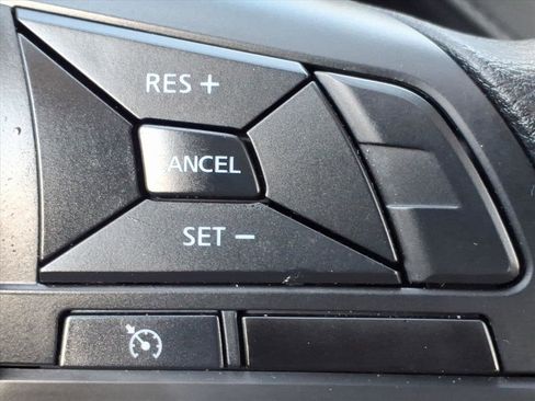 Used 2024 Nissan Versa S w/ S Plus Package image 29