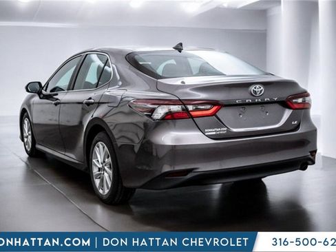 Used 2023 Toyota Camry LE image 28