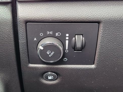 Certified 2020 Jeep Grand Cherokee Limited RWD image 20