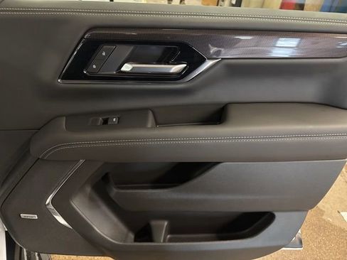 New 2026 GMC Yukon XL Elevation AWD/4WD image 27