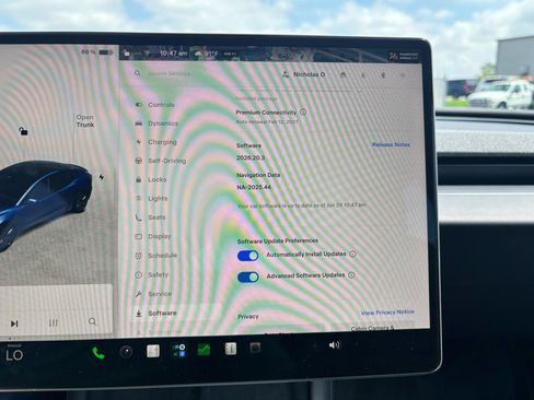 Used 2025 Tesla Model 3 Long Range AWD/4WD image 22