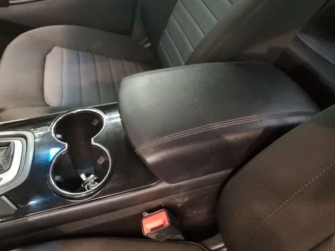 Used 2016 Ford Edge SE AWD/4WD image 27