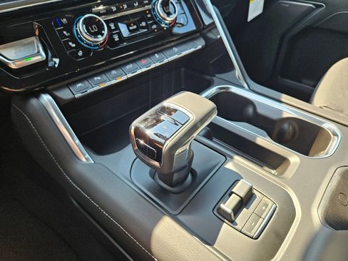 New 2026 GMC Sierra 1500 Denali AWD/4WD image 20