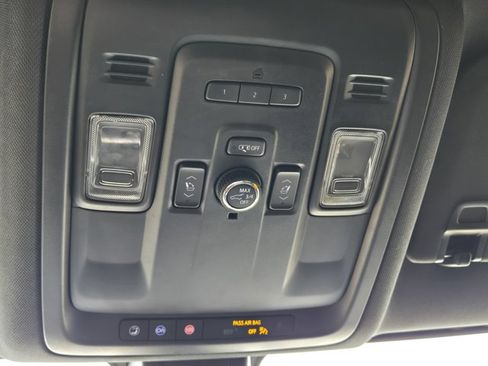 Used 2021 Chevrolet Tahoe High Country AWD/4WD image 63