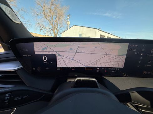 New 2026 Buick Enclave Avenir w/ Super Cruise Package image 18