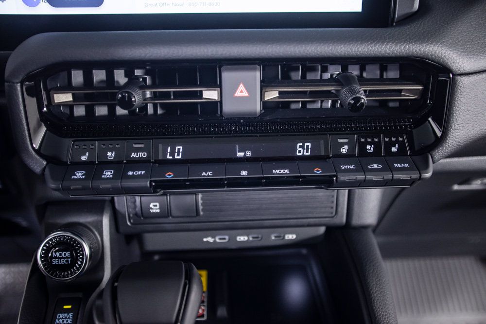 Used 2026 Toyota Land Cruiser w/ Premium Package AWD/4WD image 37