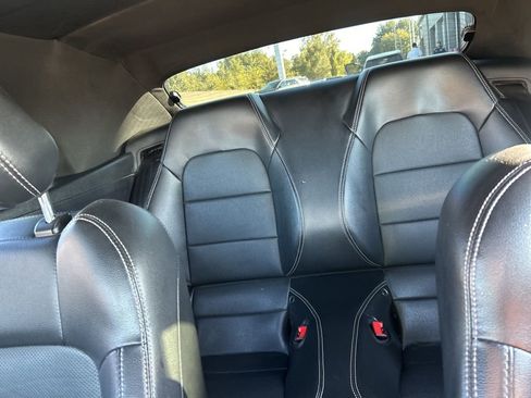 Used 2020 Ford Mustang GT Premium image 24