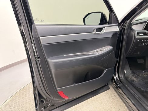 Used 2021 Hyundai Palisade SEL w/ Convenience Package FWD image 23