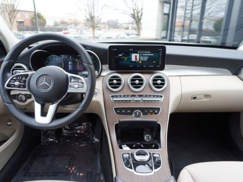 Used 2021 Mercedes-Benz C 300 4MATIC Sedan image 16