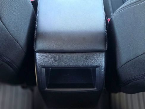Used 2018 Subaru Outback 2.5i AWD/4WD image 26