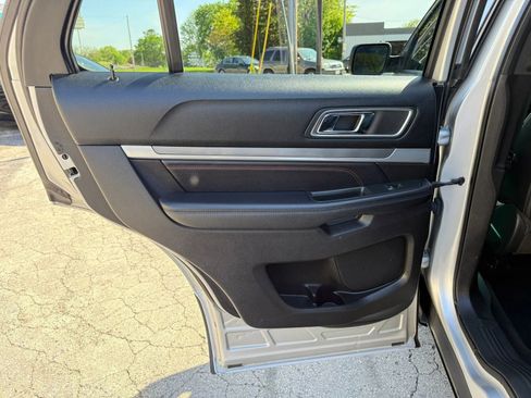 Used 2017 Ford Explorer Sport AWD/4WD image 11