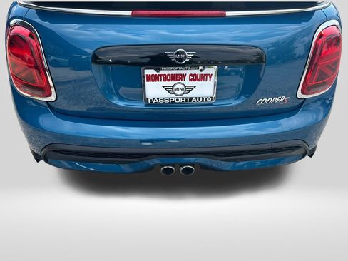 Used 2023 MINI Cooper S w/ Signature Upholstery Package FWD image 24