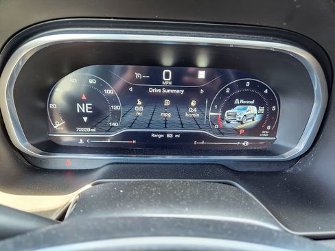 Used 2023 GMC Yukon AT4 w/ Technology Package AWD/4WD image 13