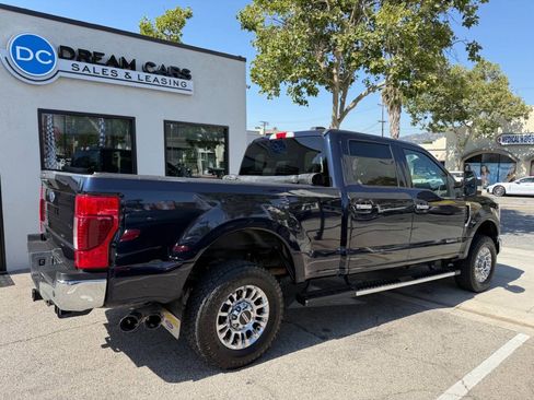 Used 2021 Ford F250 XLT w/ XLT Premium Package AWD/4WD image 8