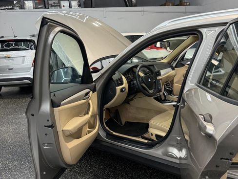 Used 2014 BMW X1 xDrive28i AWD/4WD image 14