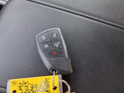 Used 2023 Chevrolet Silverado 1500 LTZ image 21