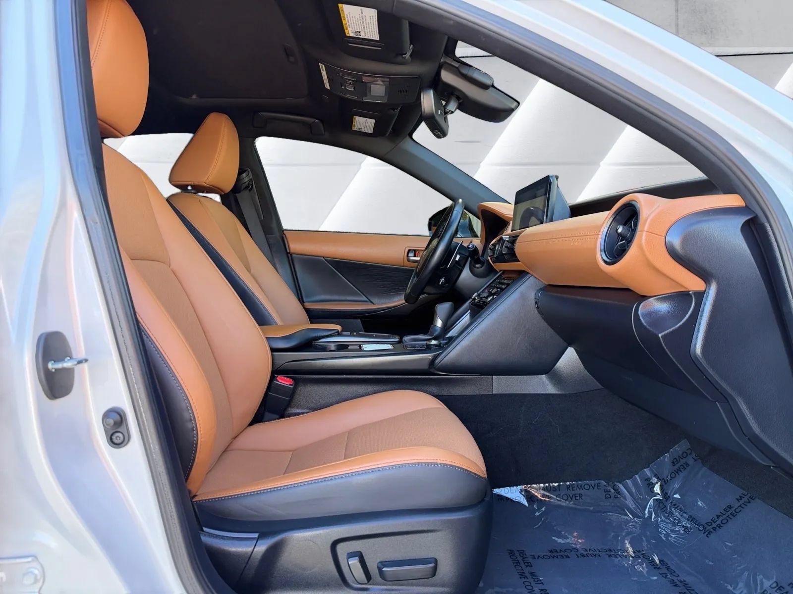 Used 2023 Lexus IS 300 AWD w/ Premium Package image 10