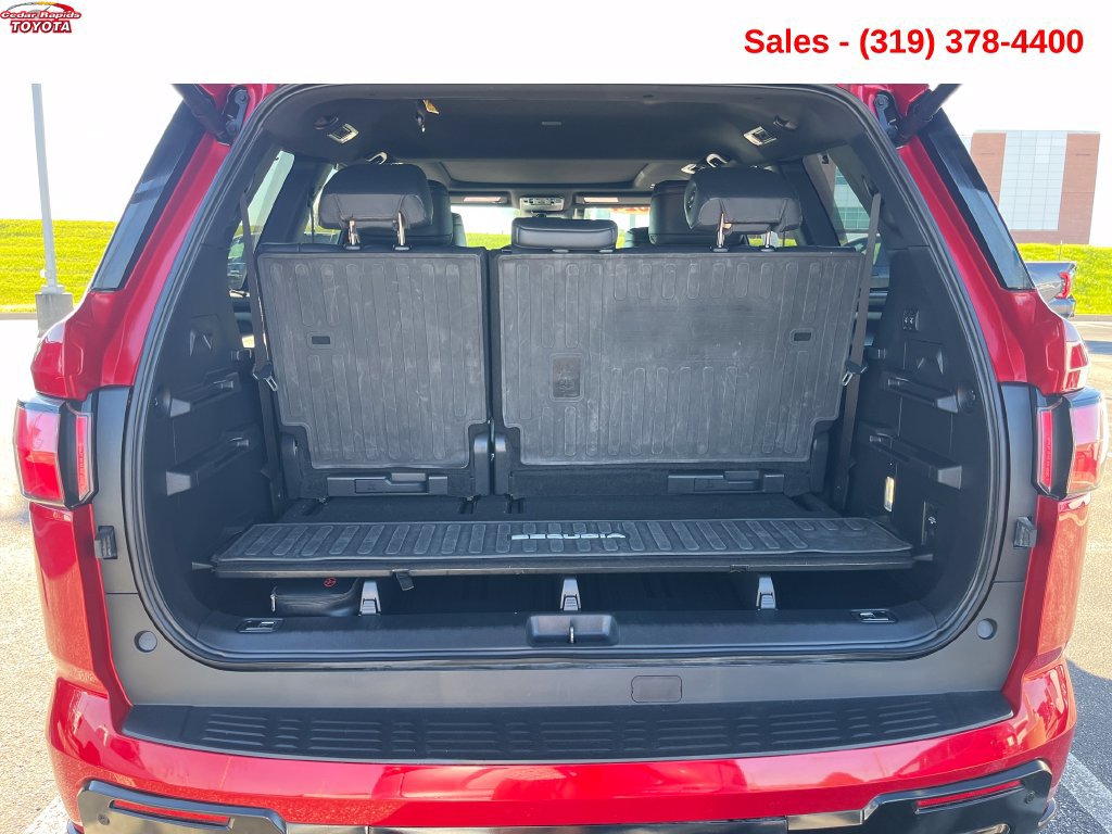Certified 2024 Toyota Sequoia Platinum AWD/4WD image 5