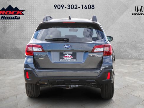 Used 2019 Subaru Outback 2.5i Limited image 5