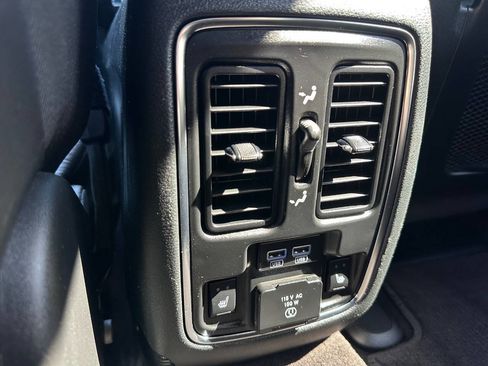 Used 2018 Dodge Durango Citadel image 18