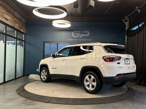 Used 2021 Jeep Compass Latitude w/ Convenience Group AWD/4WD image 5