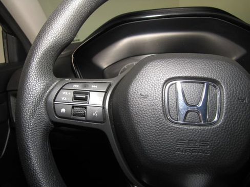 Certified 2025 Honda CR-V LX image 5