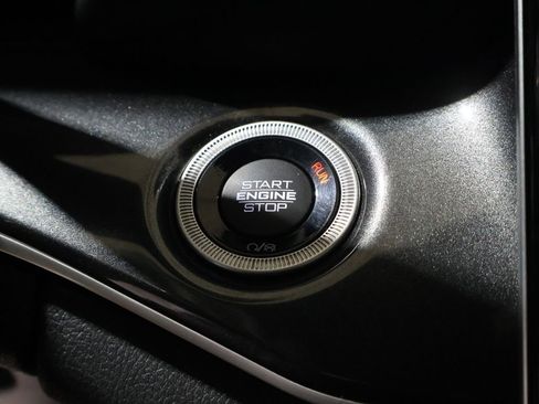 Used 2021 Jeep Grand Cherokee L Laredo image 29