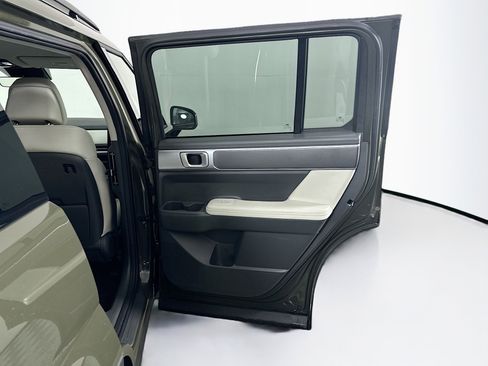 Used 2025 Hyundai Santa Fe SEL AWD/4WD image 30