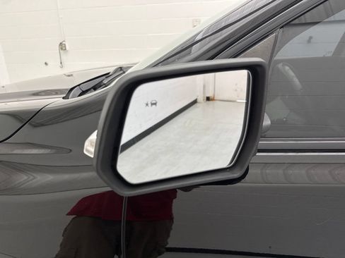 Used 2020 GMC Acadia AT4 w/ Driver Alert Package II AWD/4WD image 13