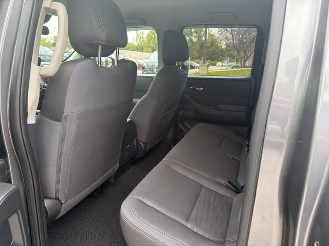 Used 2023 Nissan Frontier SV w/ Technology Package AWD/4WD image 14