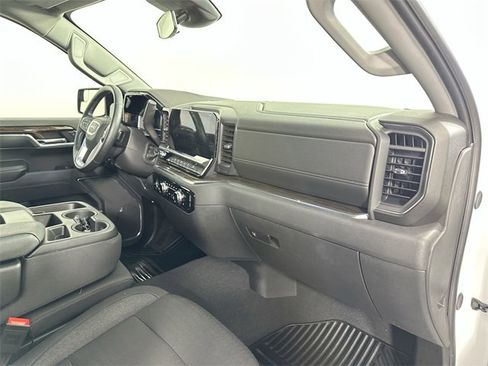 Used 2024 GMC Sierra 1500 Elevation image 27