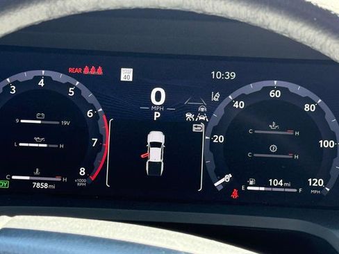 Used 2024 Toyota Tacoma TRD Sport AWD/4WD image 17