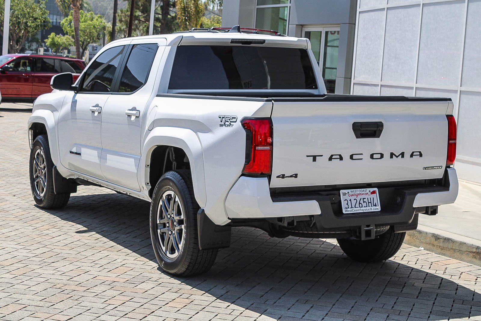 Used 2025 Toyota Tacoma TRD Sport AWD/4WD image 9