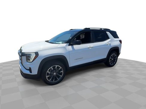 Used 2025 GMC Terrain Elevation w/ Elevation Premium Package AWD/4WD image 4