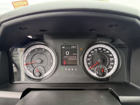Used 2021 RAM 1500 Classic SLT w/ Protection Group AWD/4WD image 15