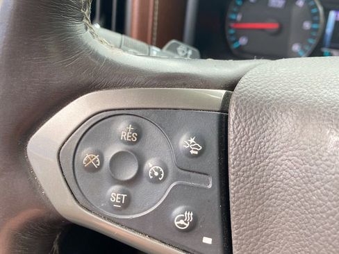 Certified 2015 Chevrolet Silverado 1500 High Country w/ High Country Premium Package image 35