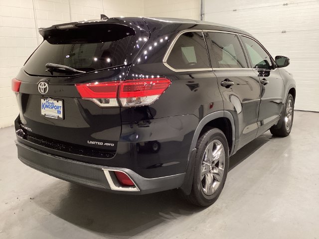 Used 2018 Toyota Highlander Limited Platinum AWD/4WD image 7