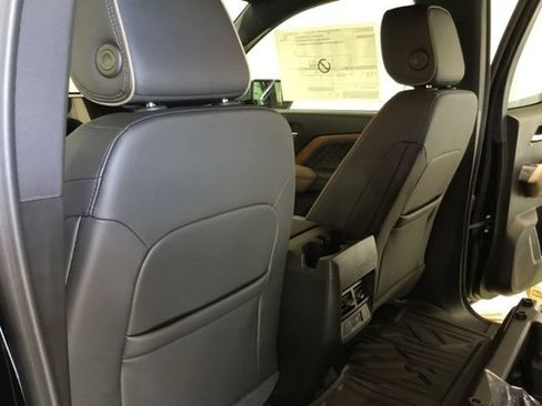 New 2026 GMC Canyon Denali AWD/4WD image 40