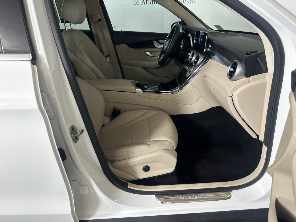 Certified 2022 Mercedes-Benz GLC 300 image 14