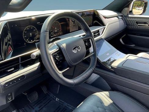 Certified 2026 INFINITI QX80 Autograph w/ Premium Cargo Package AWD/4WD image 16