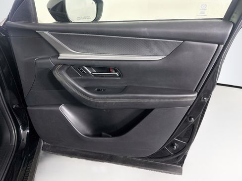 Used 2025 MAZDA CX-90 3.3 Turbo w/ Preferred Package AWD/4WD image 36